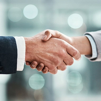 Перевод долга на другое лицо: когда допускается, виды и правила